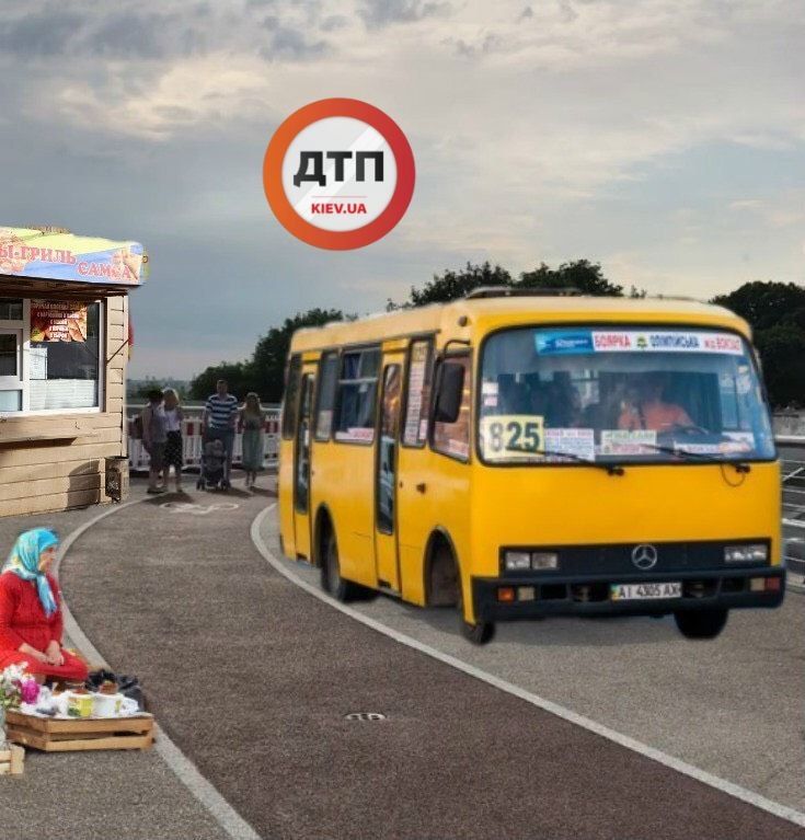 Скоро метро пустять: по скляному мосту в Києві їздять вантажівки (відео)