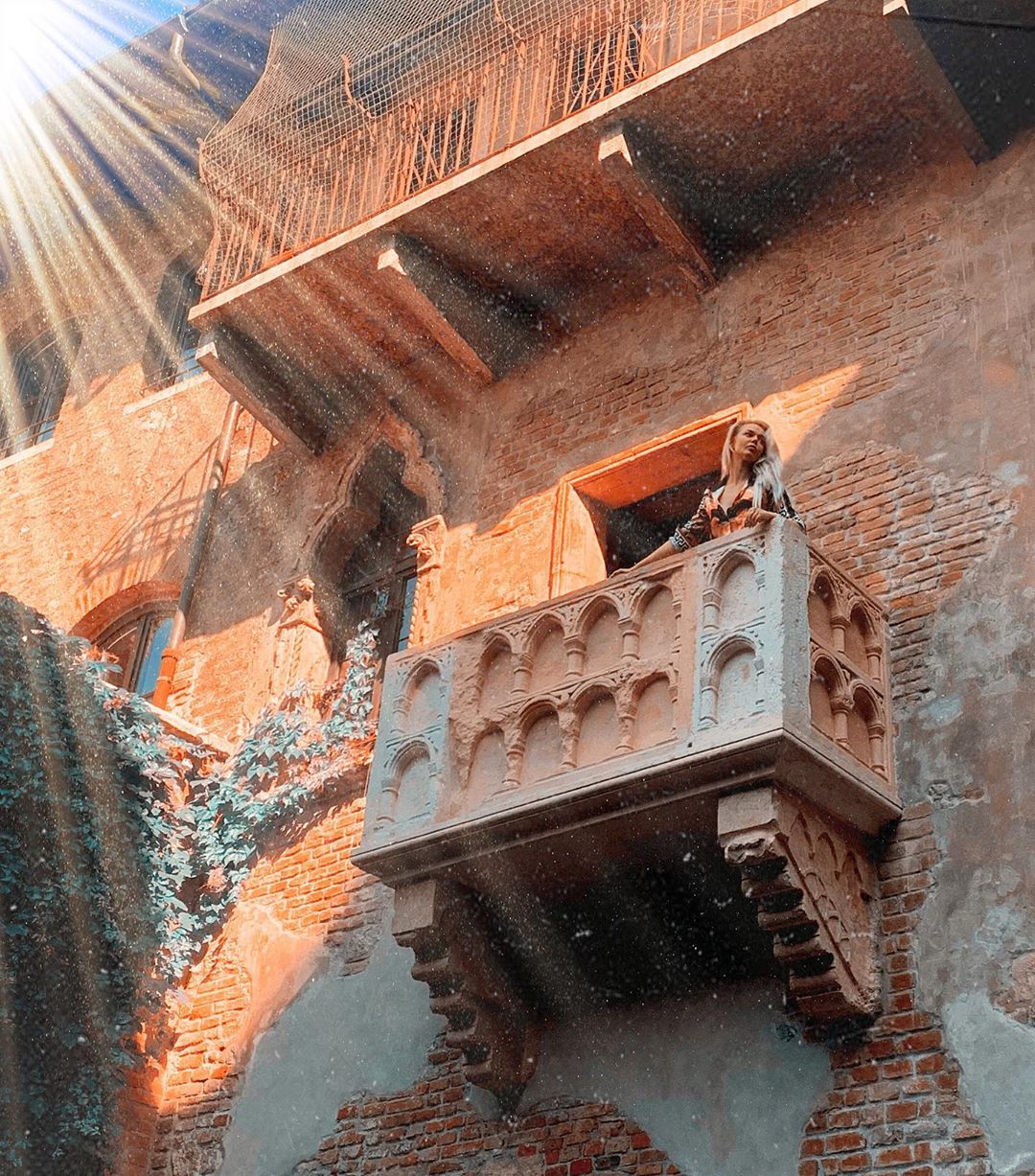 "Это судьба!": Алина Гросу растрогала сеть романтичным фото с мужем из Вероны