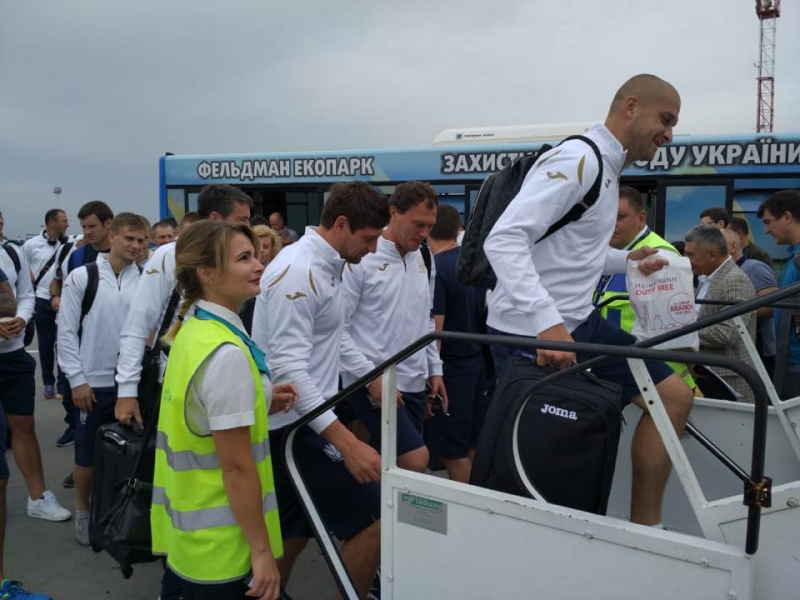 Сборная Украины вылетела в Чехию на первый матч Лиги наций