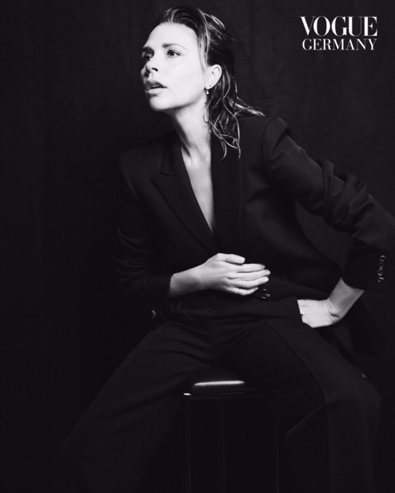 45-летняя Виктория Бекхэм блистает в откровенной съемке для известного глянца