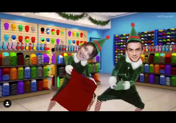 Новорічний флешмоб: Лобода слідом за Тодоренко виконала &quot;танець ельфів&quot;