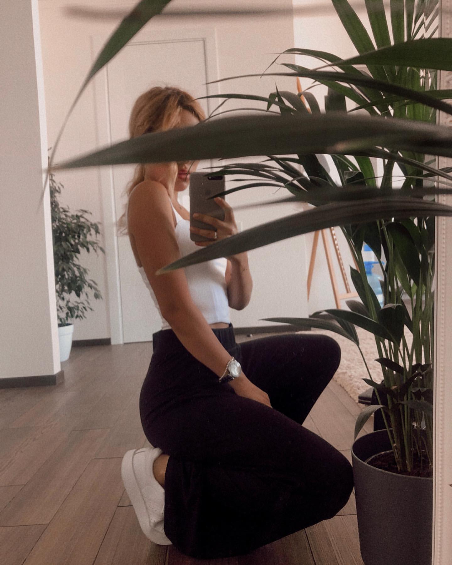 "Смущаюсь и радуюсь": победительница Холостяк 9 рассказала о совместной жизни с любимым