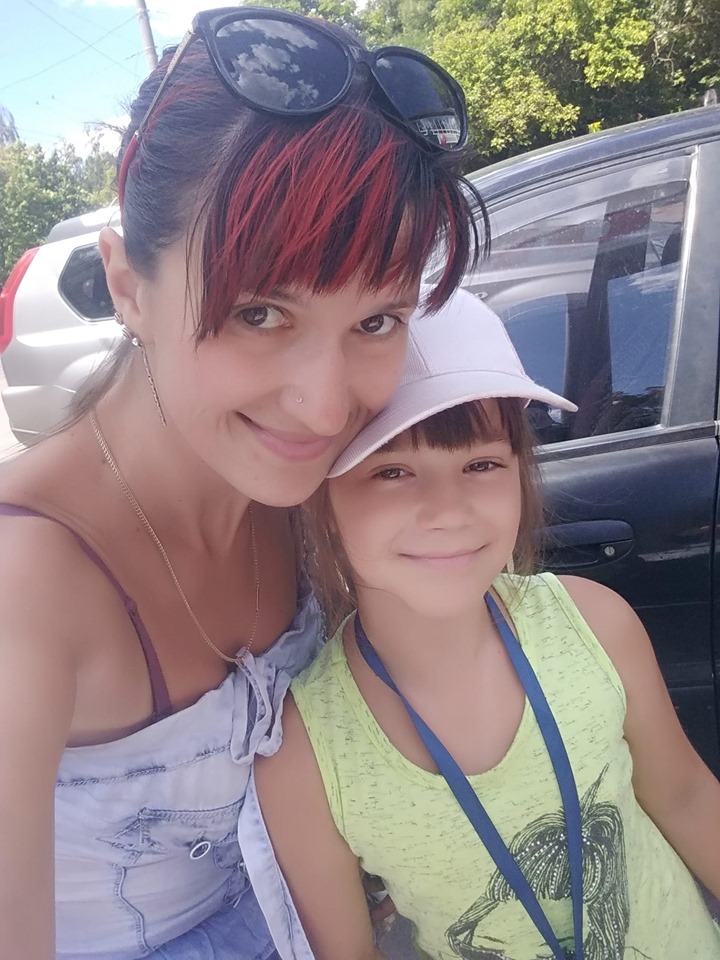 Погибли в один день: в Чернигове преступники расправились с молодой парой из-за машины