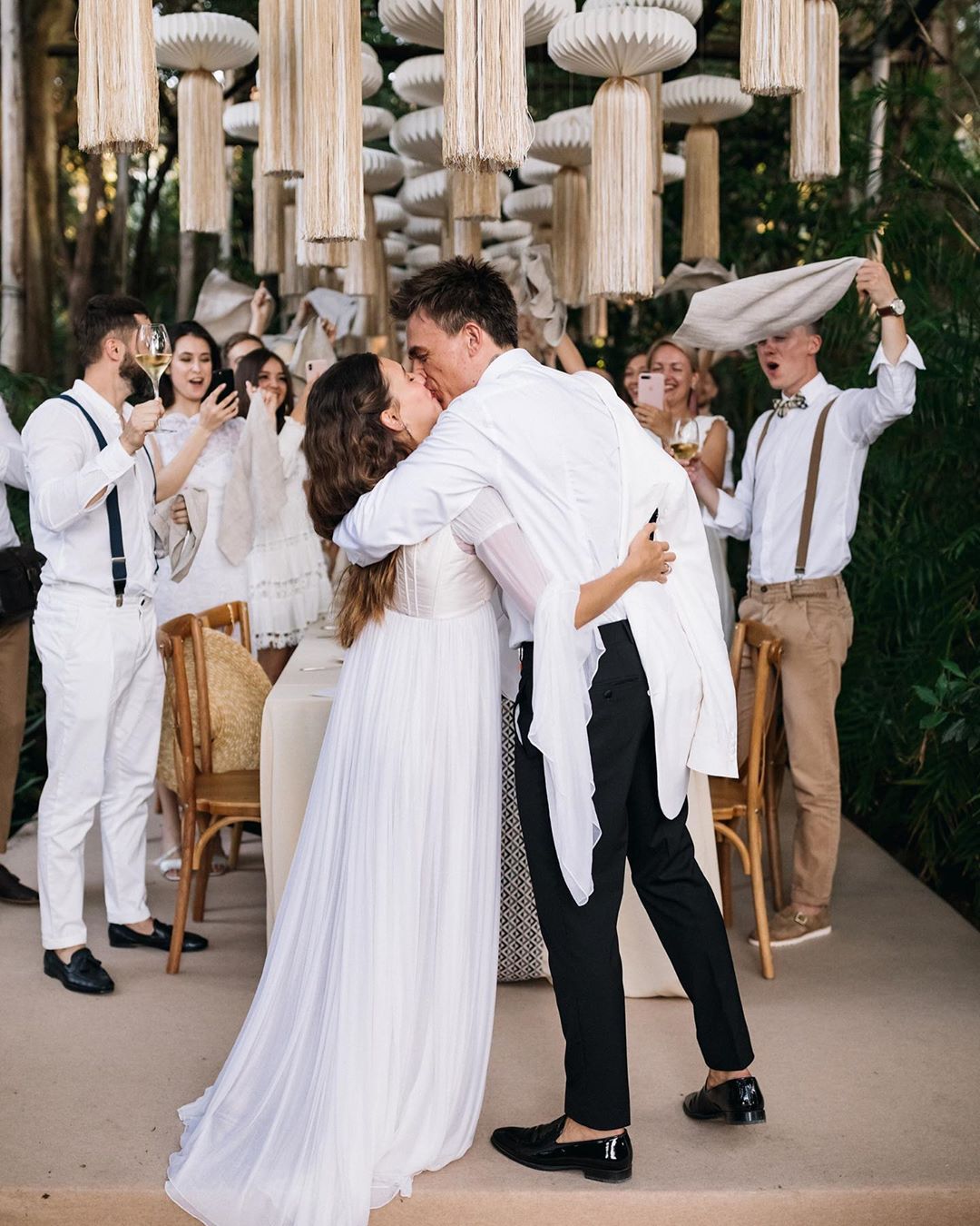 Моменты счастья: Регина Тодоренко восхитила сладким поцелуем с Топаловым