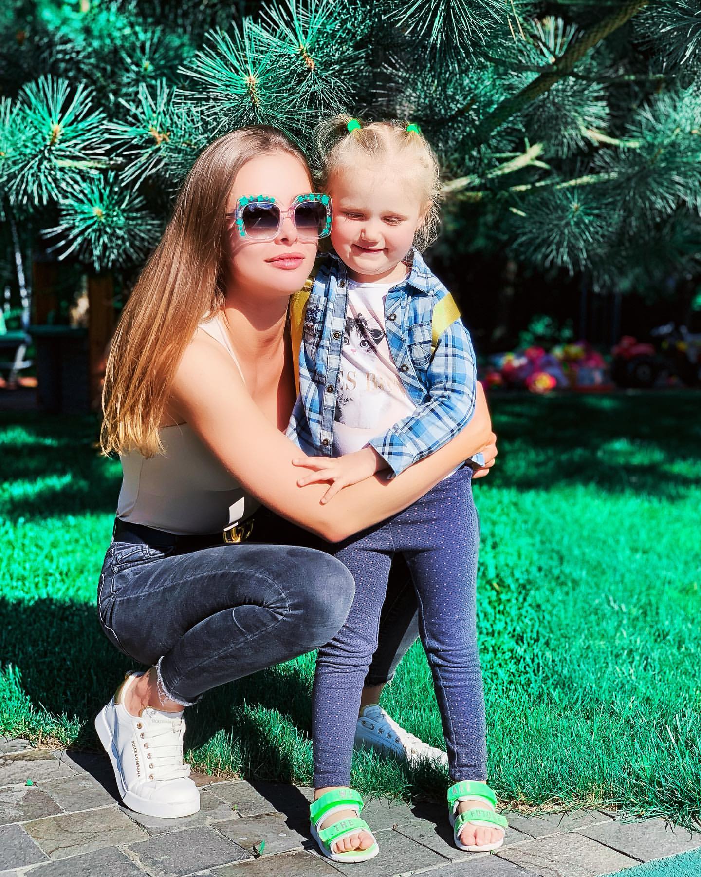 Мини-мама! Слава из НеАнгелов растрогала душевными фото с дочкой