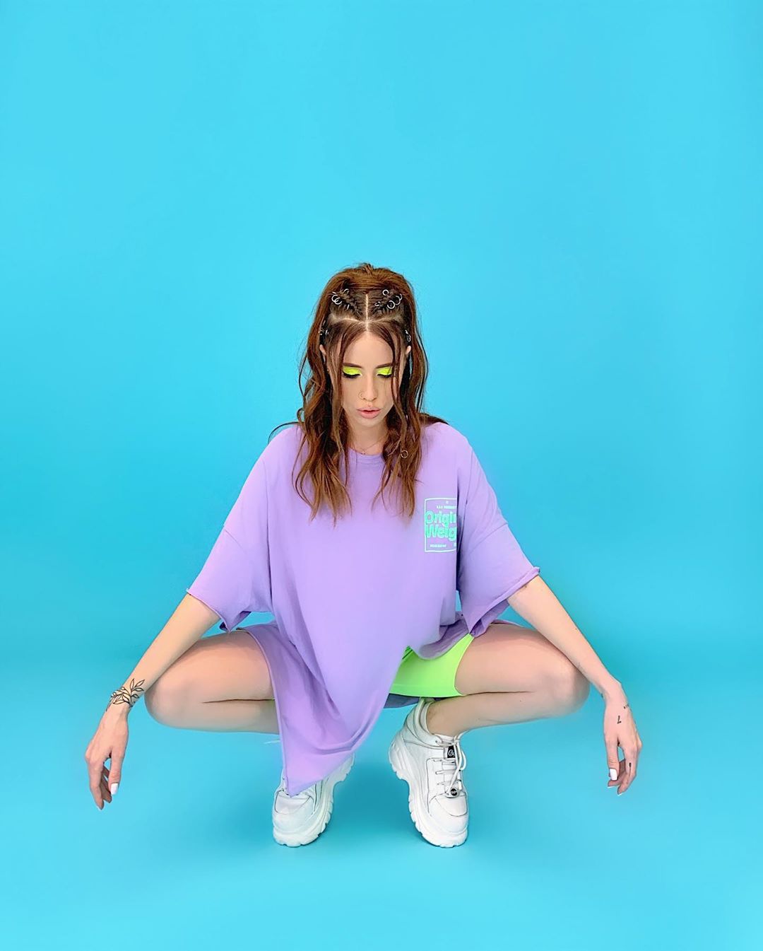 "Разноцветная витаминка": Надя Дорофеева восхитила ярким летним образом