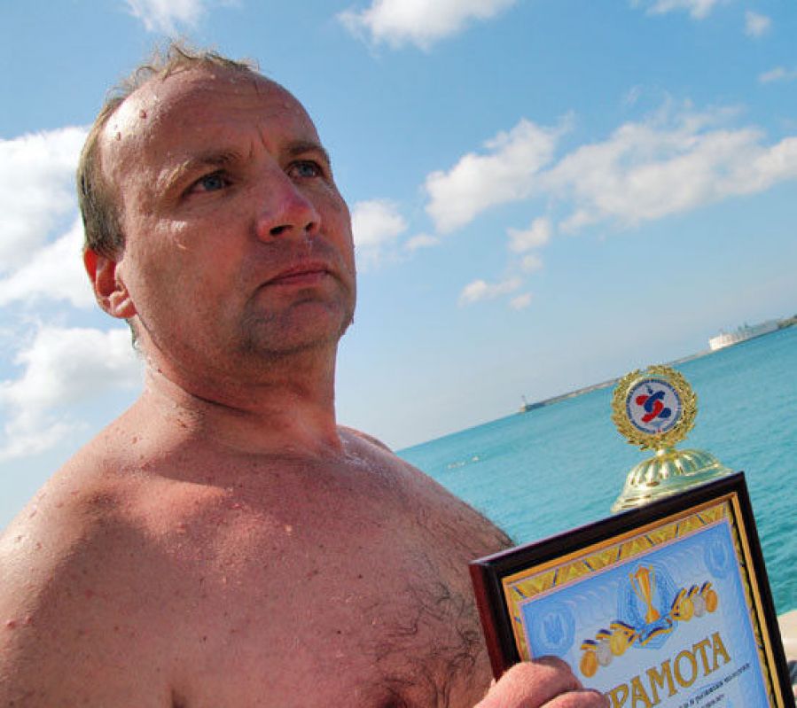 Плавець-рекордсмен з Криму написав Зеленському: хочу виїхати нарешті з цієї зони