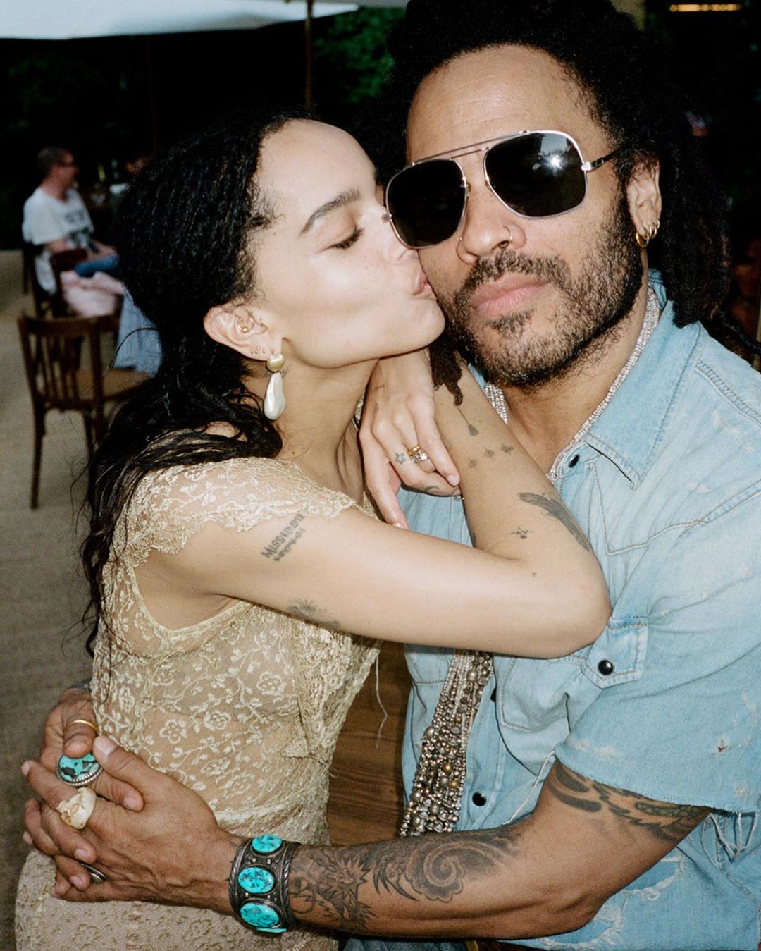 Зої Кравіц, Емма Робертс, Хейлі Бібер і інші: дочки знаменитих батьків, які обійшли їх по популярності