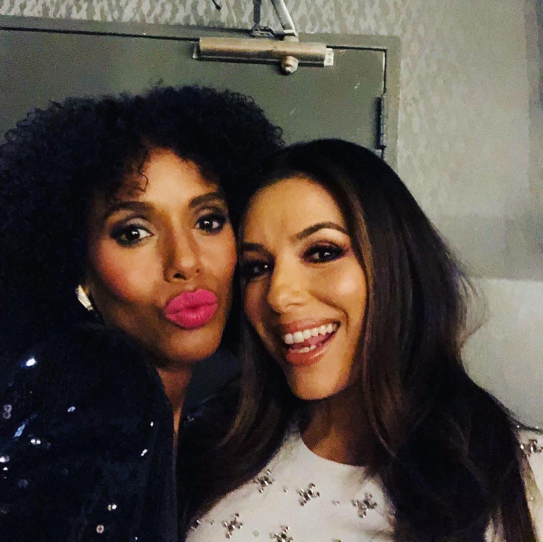 Женщина-мечта: Ева Лонгория восхищает стройными ногами в роскошном платье