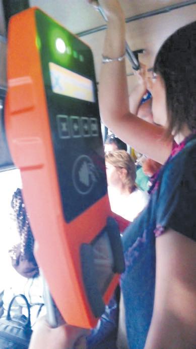 В Киеве появились первые маршрутки с валидаторами: что известно