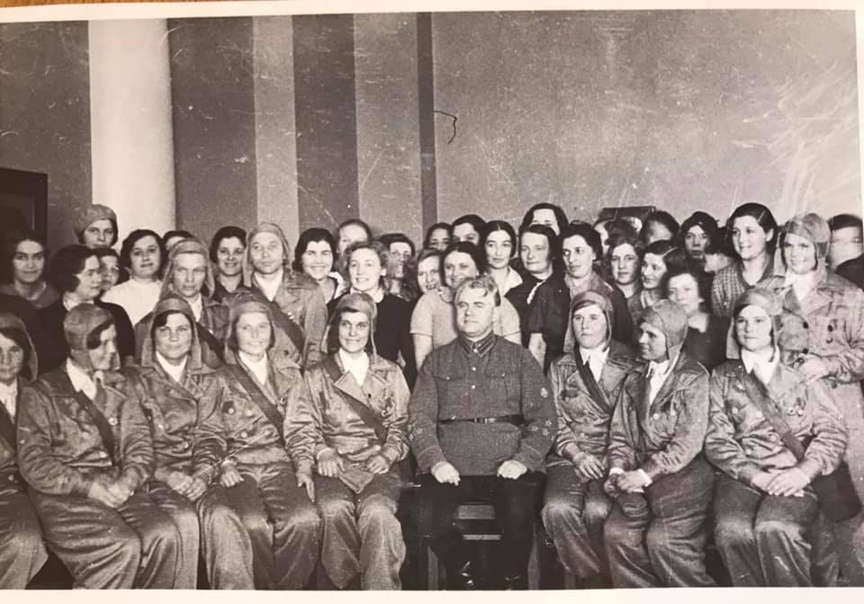 Спливли архівні документи про оргії та вечірки організаторів Голодомору (фото)