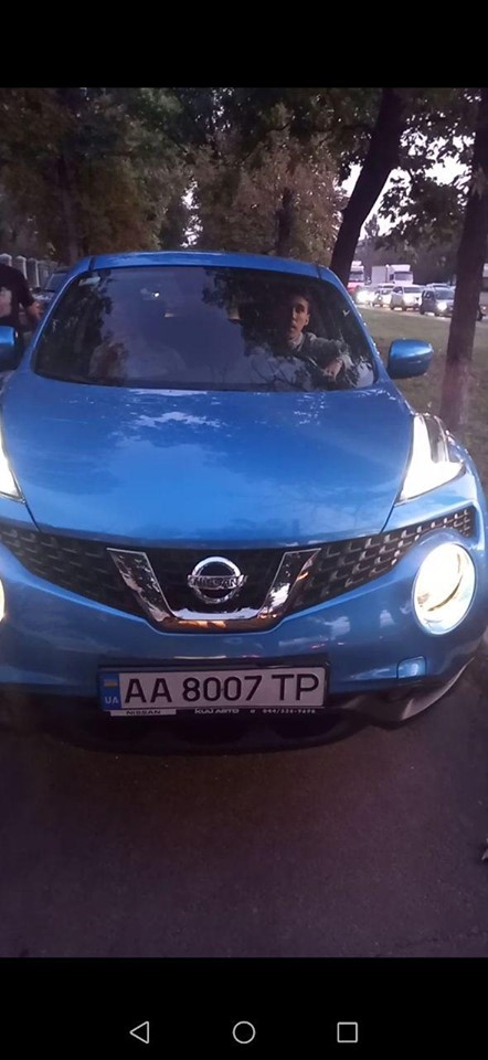 Автохамы по-звірячому побили рятувальника: деталі інциденту в Києві (фото)