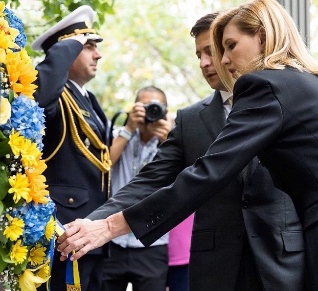 Елена Зеленская почтила память жертв 11 сентября: трогательные фото