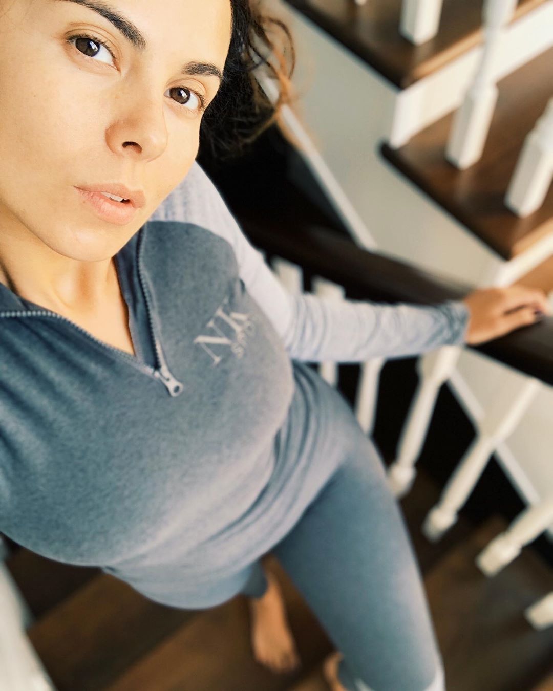 &quot;Нужно действовать!&quot; Настя Каменских в облегающем костюме зарядила мощной мотивацией