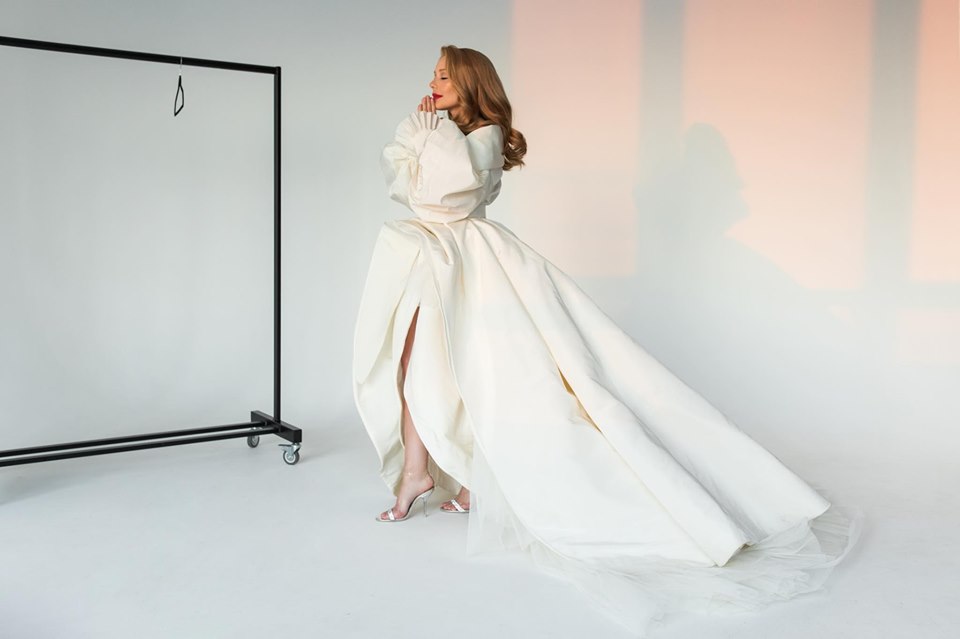 "Українська принцеса": Тіна Кароль підкорила розкішним вбранням на День Незалежності