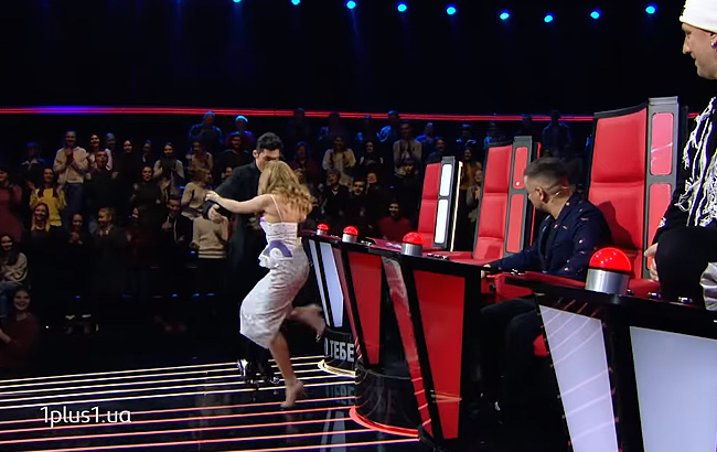 Голос країни 9: зажигательная гуцулка заставила пуститься в пляс Балана и Кароль