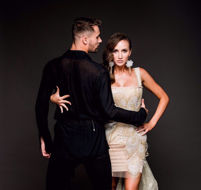 "Считала стервой": Ризатдинова разоткровенничалась об отношениях с победительницей Танцев со звездами 2019