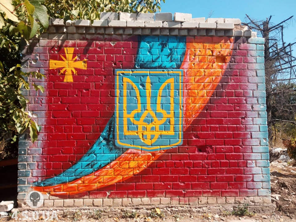 Война и искусство: в сети рассказали о талантливом бойце на Донбассе