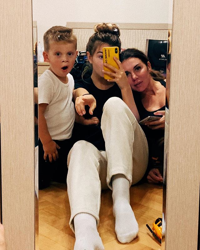 Отвратительно иметь такую маму: старшая дочь Седоковой обескуражила признанием