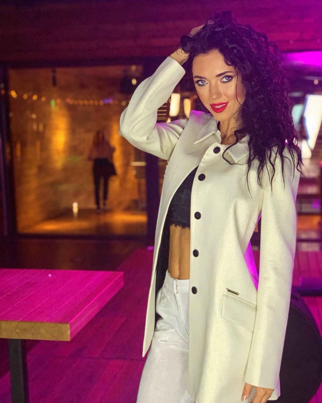 "Взялася за голову": Віка з НеАнгелів засвітила животик і зробила зізнання