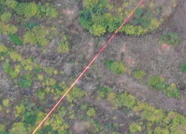 Тонка червона лінія: волонтери здивували фото з передової на Донбасі