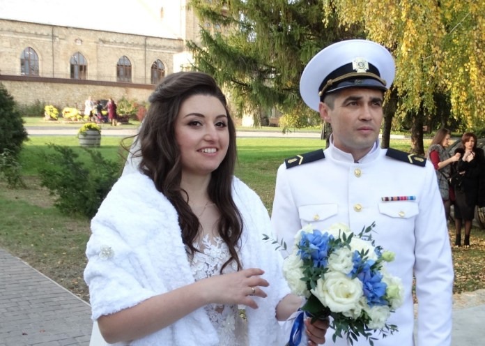 Горько! Освобожденный украинский моряк сыграл долгожданную свадьбу с красавицей-невестой
