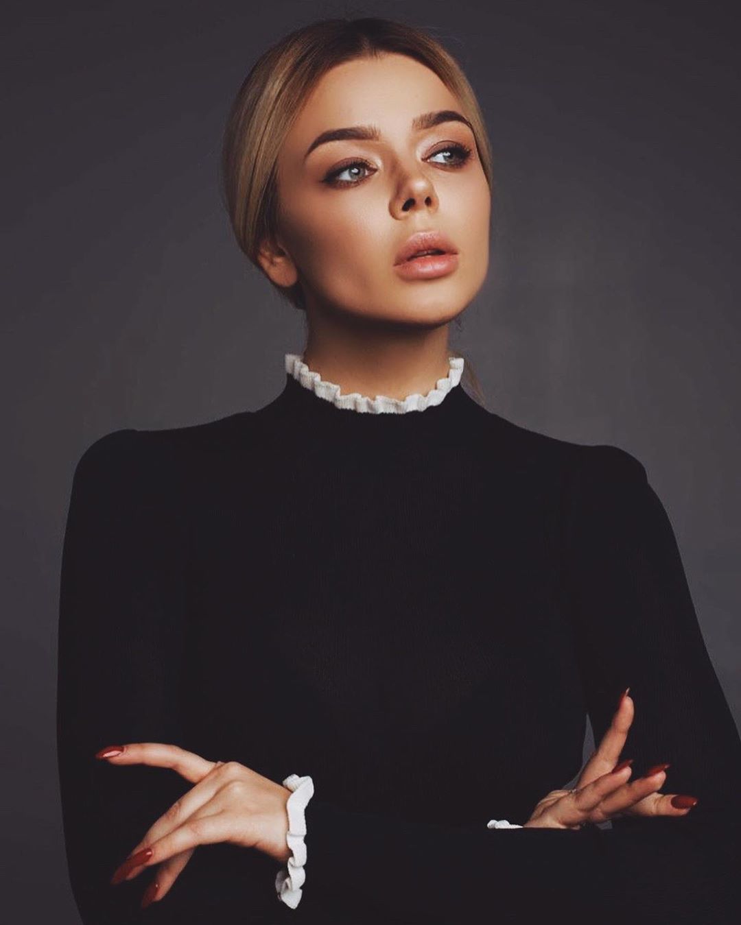 "Реально схожа!" Аліна Гросу перевтілилася в героїню культового фільму жахів