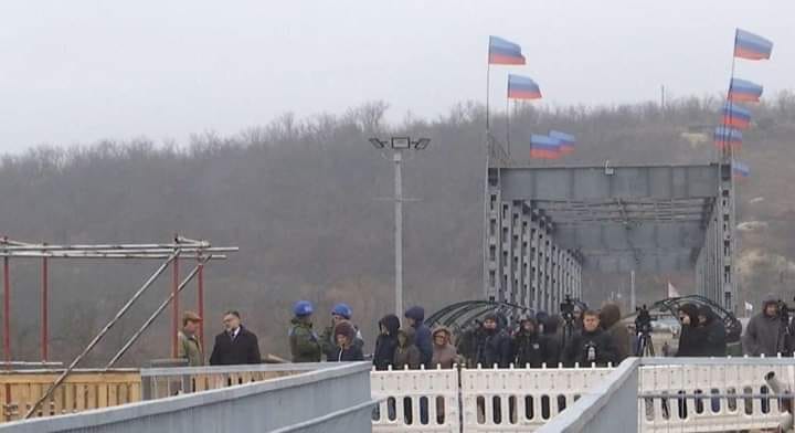 Символ єдності: Зеленський показав відео зі Станиці Луганської та спантеличив українців