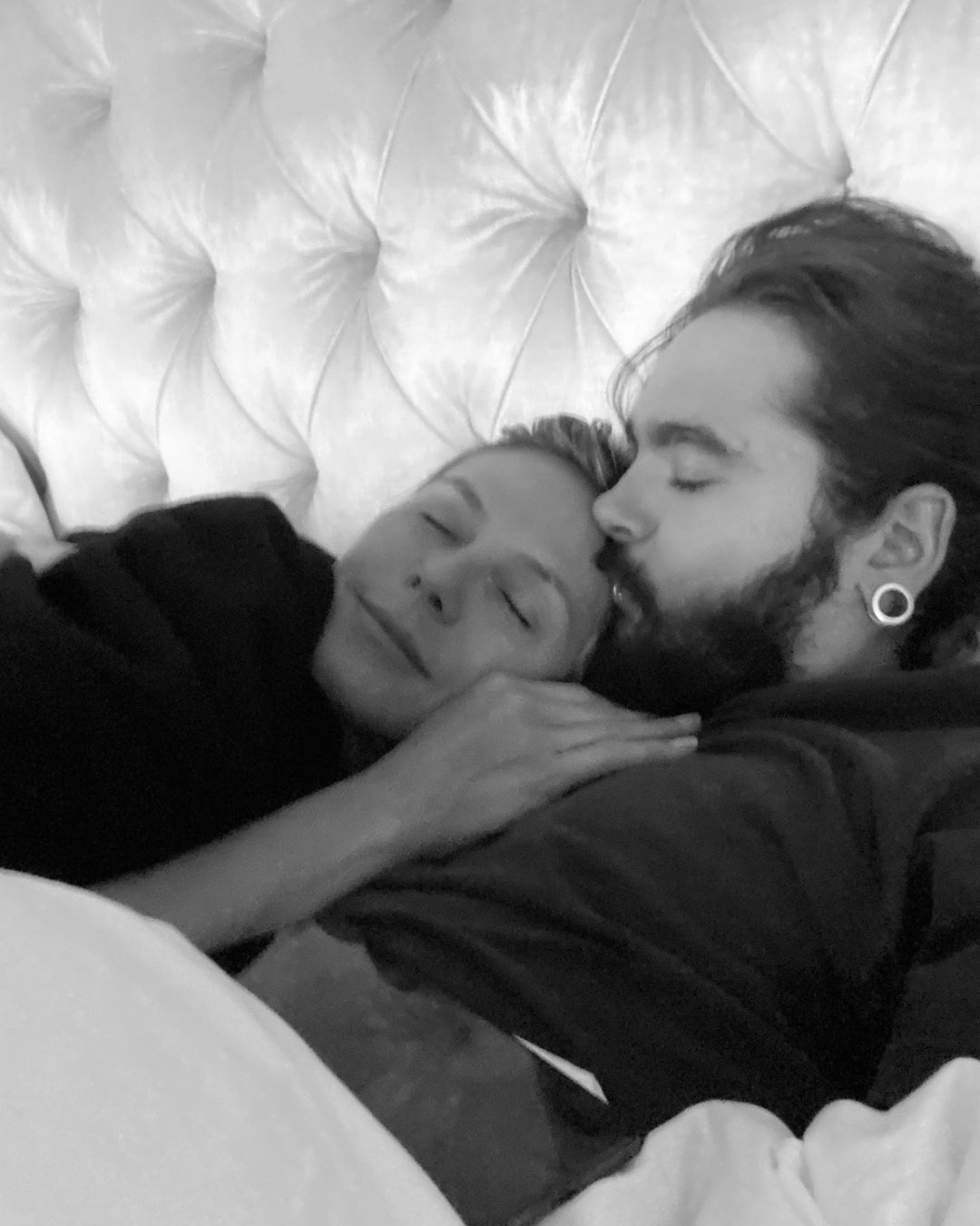 Гола у ванній: 46-річна Хайді Клум підкорила розкішним тілом на &quot;гарячому&quot; фото