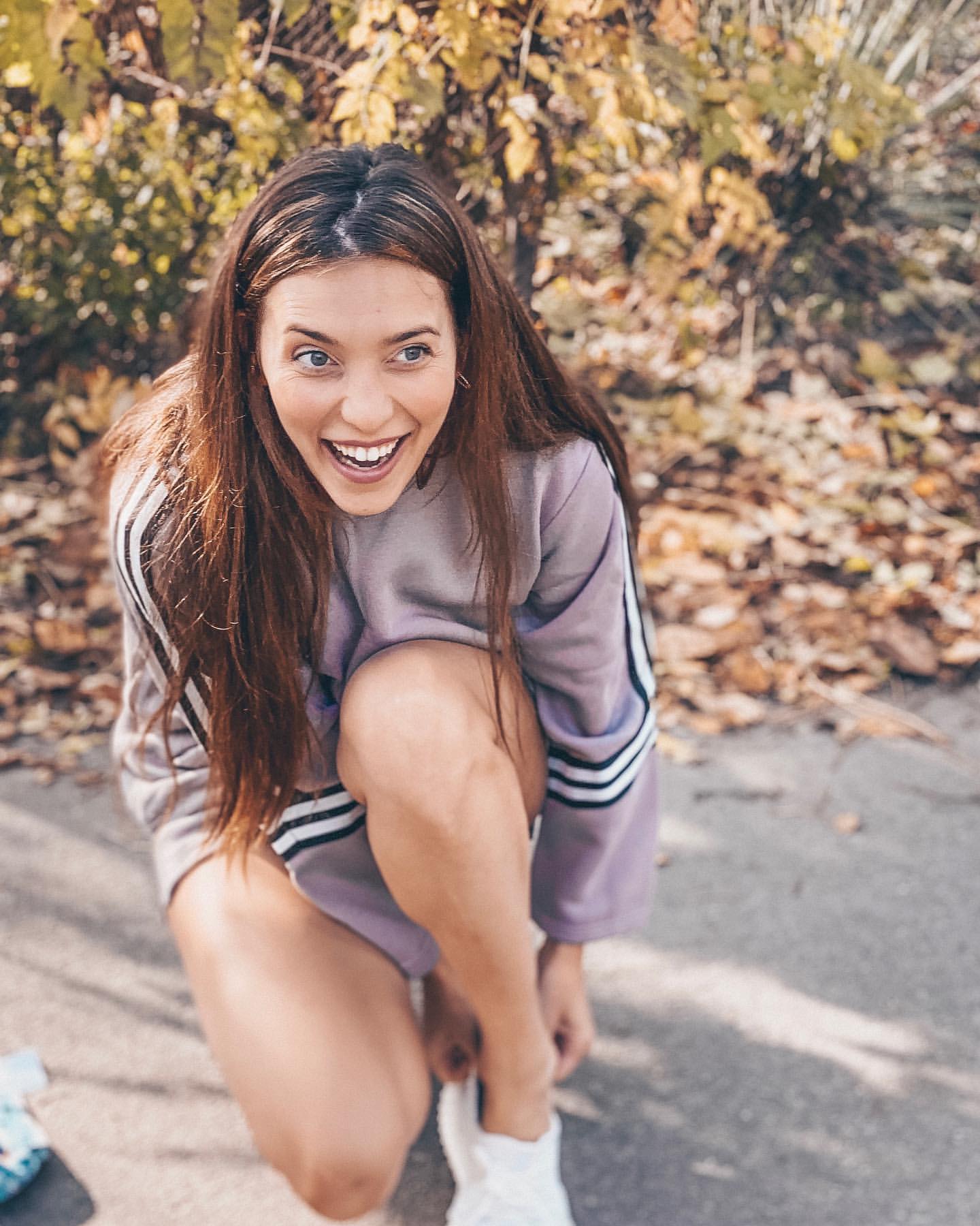 "Ніжки – очей не відвести!" Тодоренко в екстремальному міні гуляє по теплій Одесі