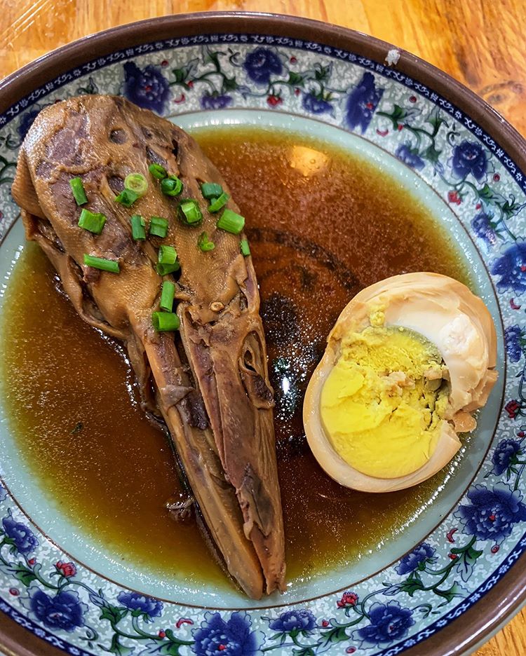 "Тільки для дівчат": Леся Нікітюк несподівано опинилася у Китаї