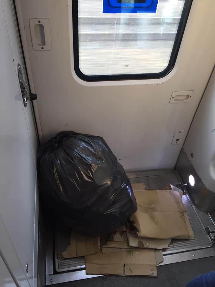 Грязный и ободранный хлев: Укрзализныця влипла в новый скандал