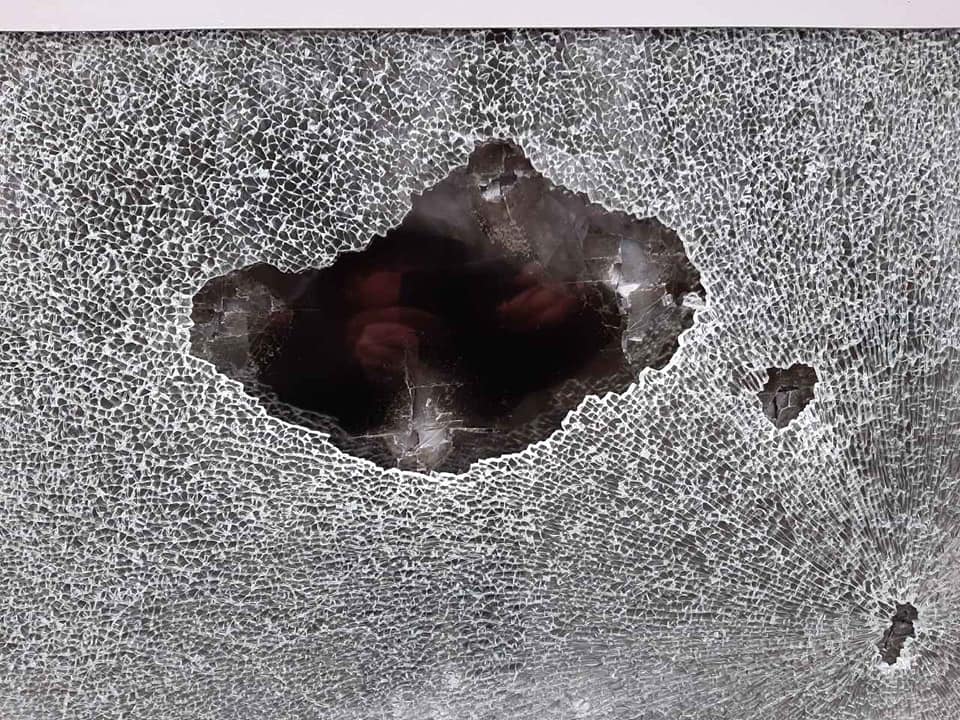 У Полтаві вандали розгромили меморіал на честь загиблих воїнів АТО (фото)