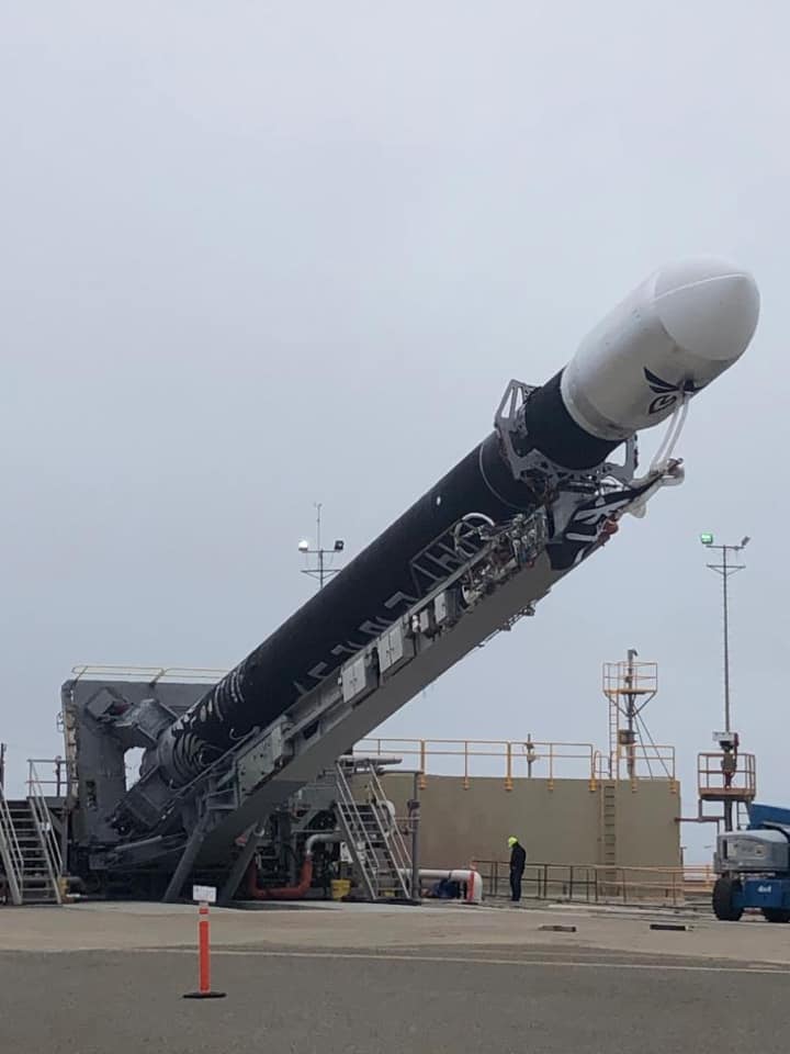 Основанная украинцем компания готовится запустить ракету в космос: мощные фото