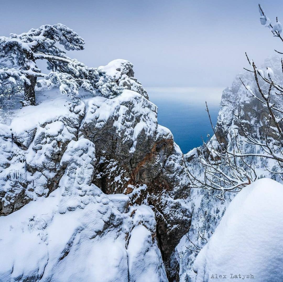 В Крим прийшла справжня зима: від краси перехоплює подих (фото, відео)