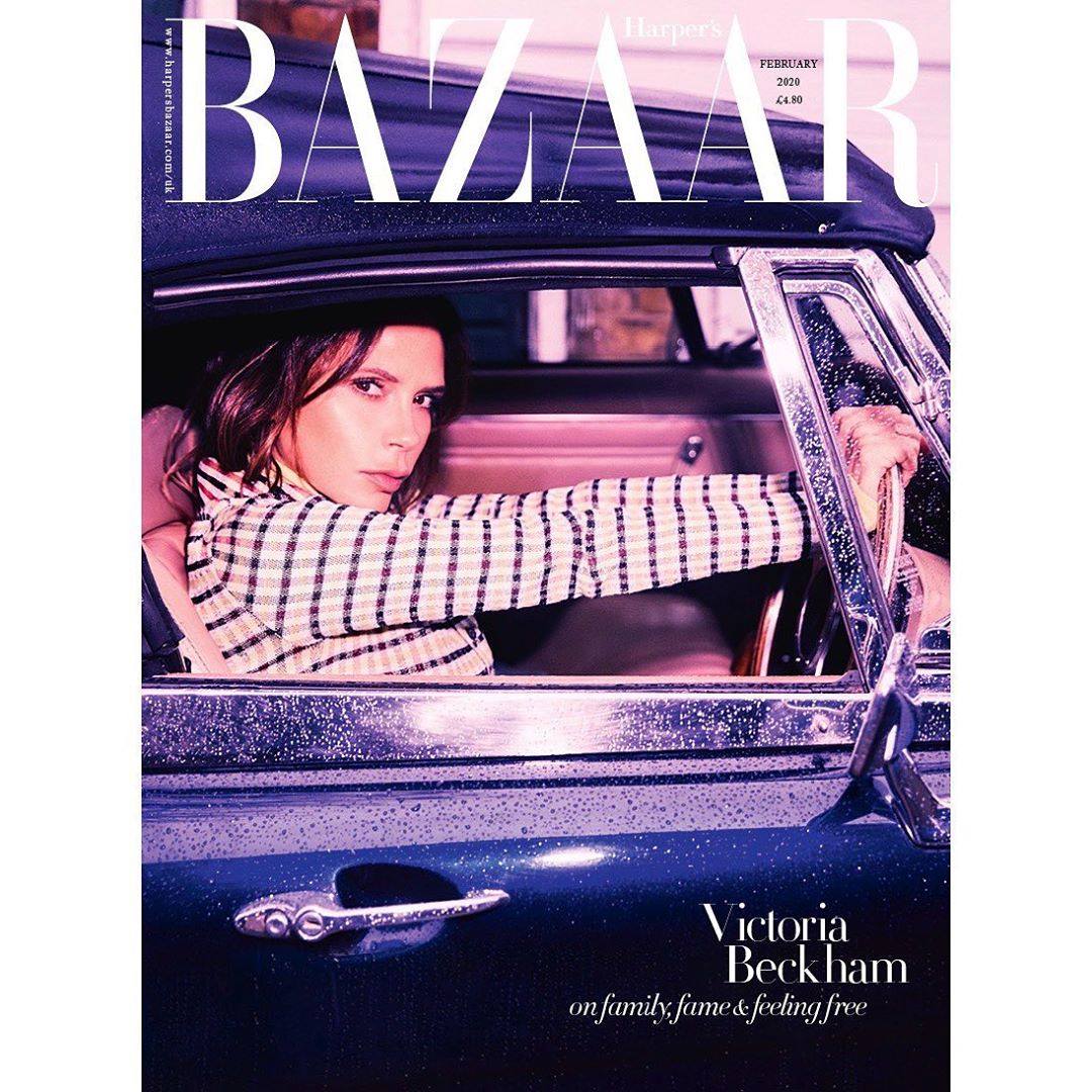 Час не владний: Вікторія Бекхем показала ідеальну фігуру у зйомці для відомого глянцю