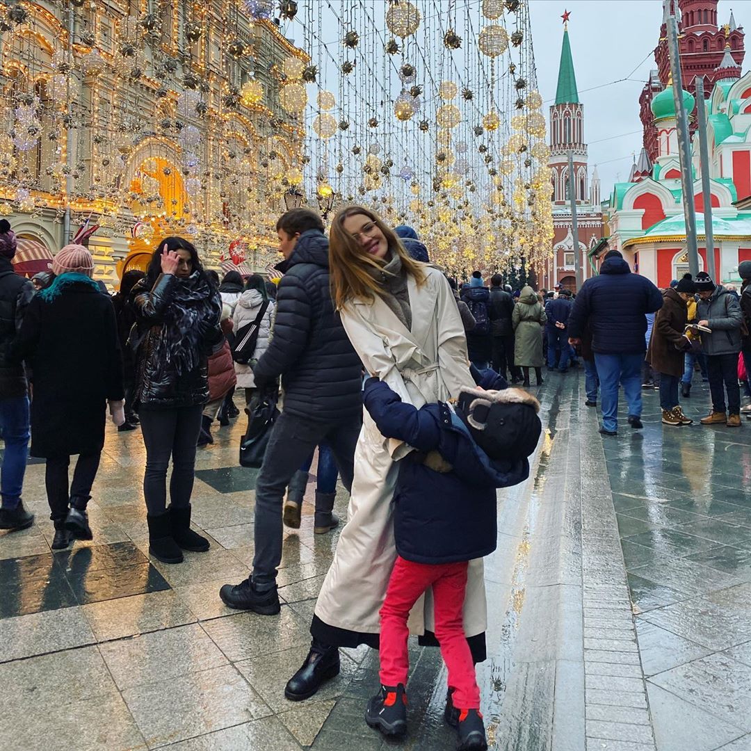 Ідеальна мама: Наталія Водянова влаштувала казкові вихідні для старшого сина від Антуана Арно