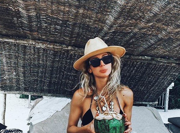 Светлана Лобода похвасталась стальным прессом и раскрыла секрет стройности