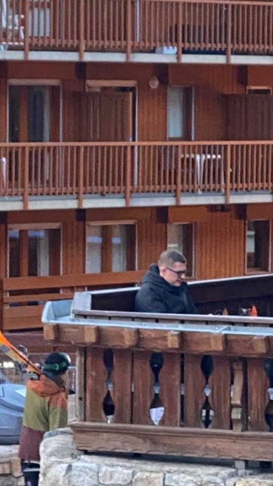 Главу СБУ Баканова помітили на відпочинку в Куршевелі: у мережу потрапили фото