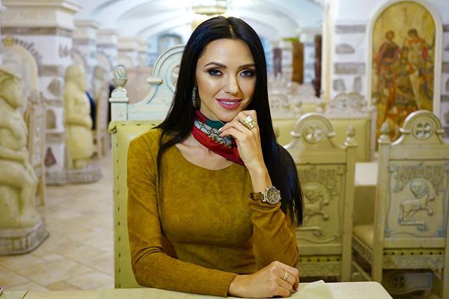 Не стримую сліз: Віка з НеАнгелів зважилася на особисте зізнання і заговорила про сольну кар'єру