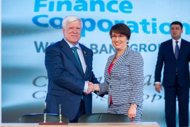 Такие предприятия как &quot;НИБУЛОН&quot; творят современную историю и сильную Украину, - Гройсман