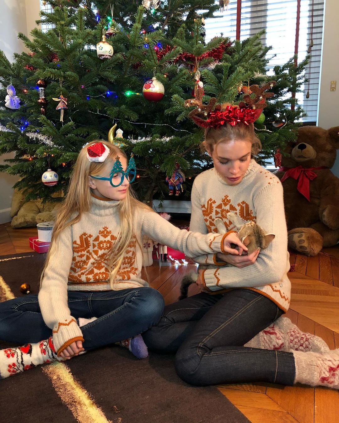 Вся в маму: Наталя Водянова показала рідкісні архівні фото доньки на честь її дня народження