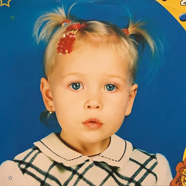 Мне очень повезло: Вера Брежнева похвасталась певческими талантами дочери-именинницы