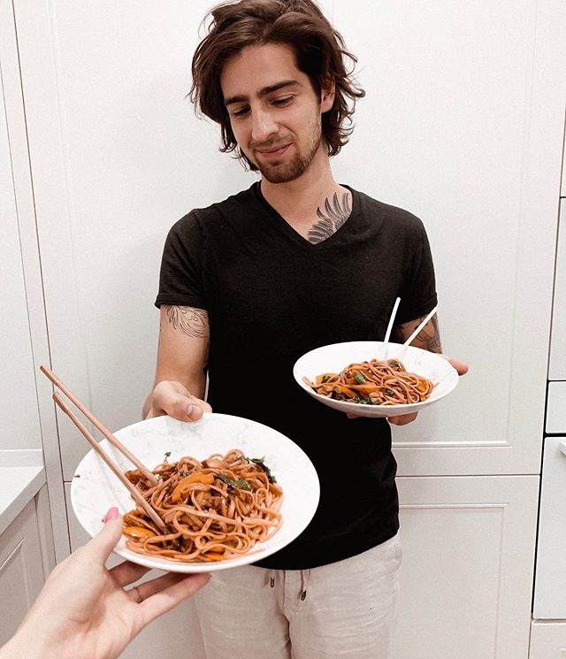 Знал, как понравиться: Дантес поделился &quot;фирменным&quot; рецептом обольщения