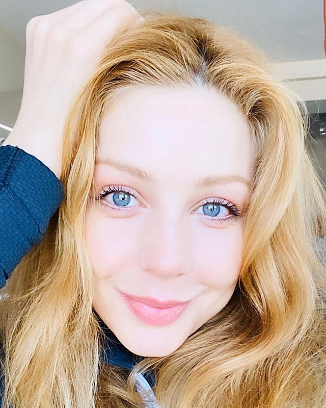 Тина Кароль предложила топ необычных занятий на карантине и похвасталась кулинарным дебютом