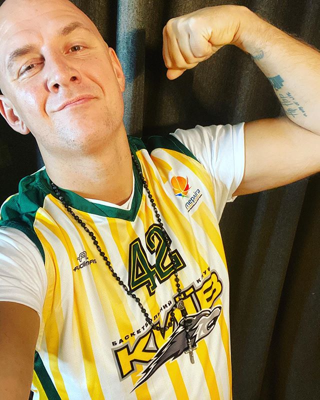 Важко впізнати: схудлий Потап здивував шанувальників зовнішнім виглядом