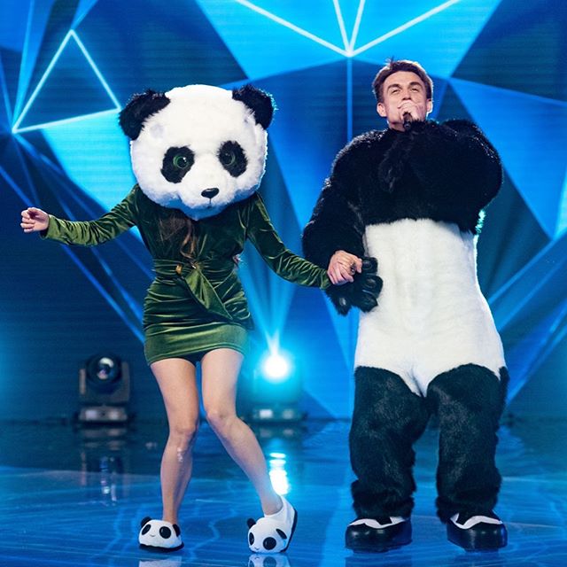 Знаю все трещинки: растроганная до слез Регина Тодоренко восхитилась Топаловым