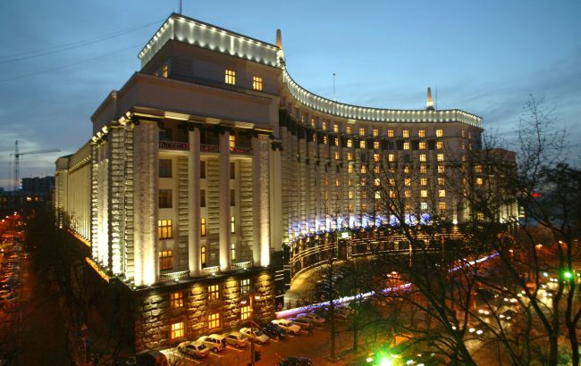 Новости Украины за 4 мая: в РФ готовятся к выдаче Савченко, КМУ отменил льготы получателям субсидий