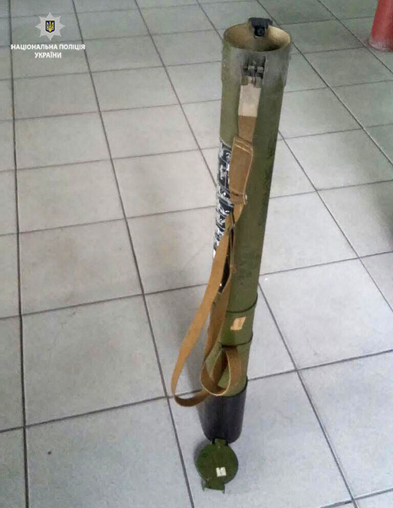 У Донецькій області чоловік із психічним захворюванням стріляв з гранатомета у дитячу амбулаторію