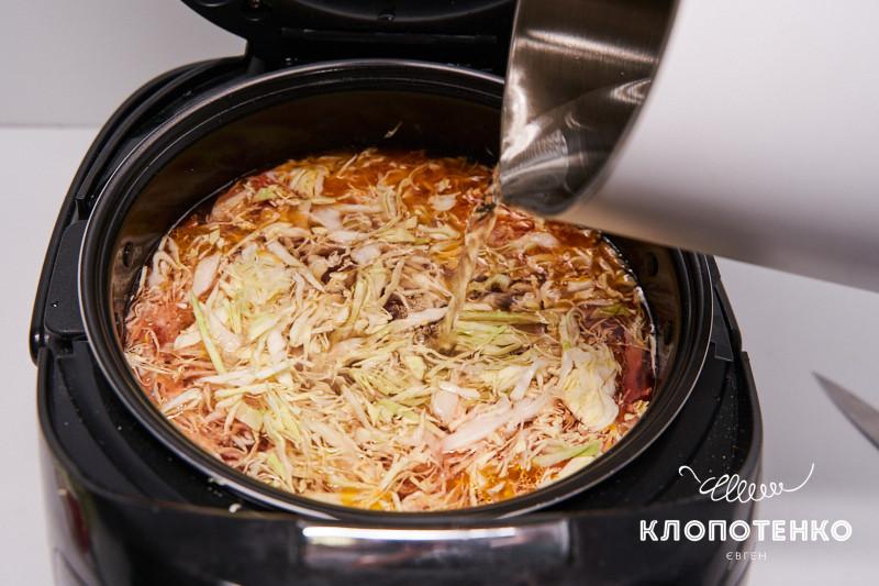 Смачно, як у мами: Клопотенко розкрив секрет приготування борщу в мультиварці